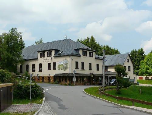 Landhotel "Lichte Aue" Lichtenau Stutzengrun エクステリア 写真